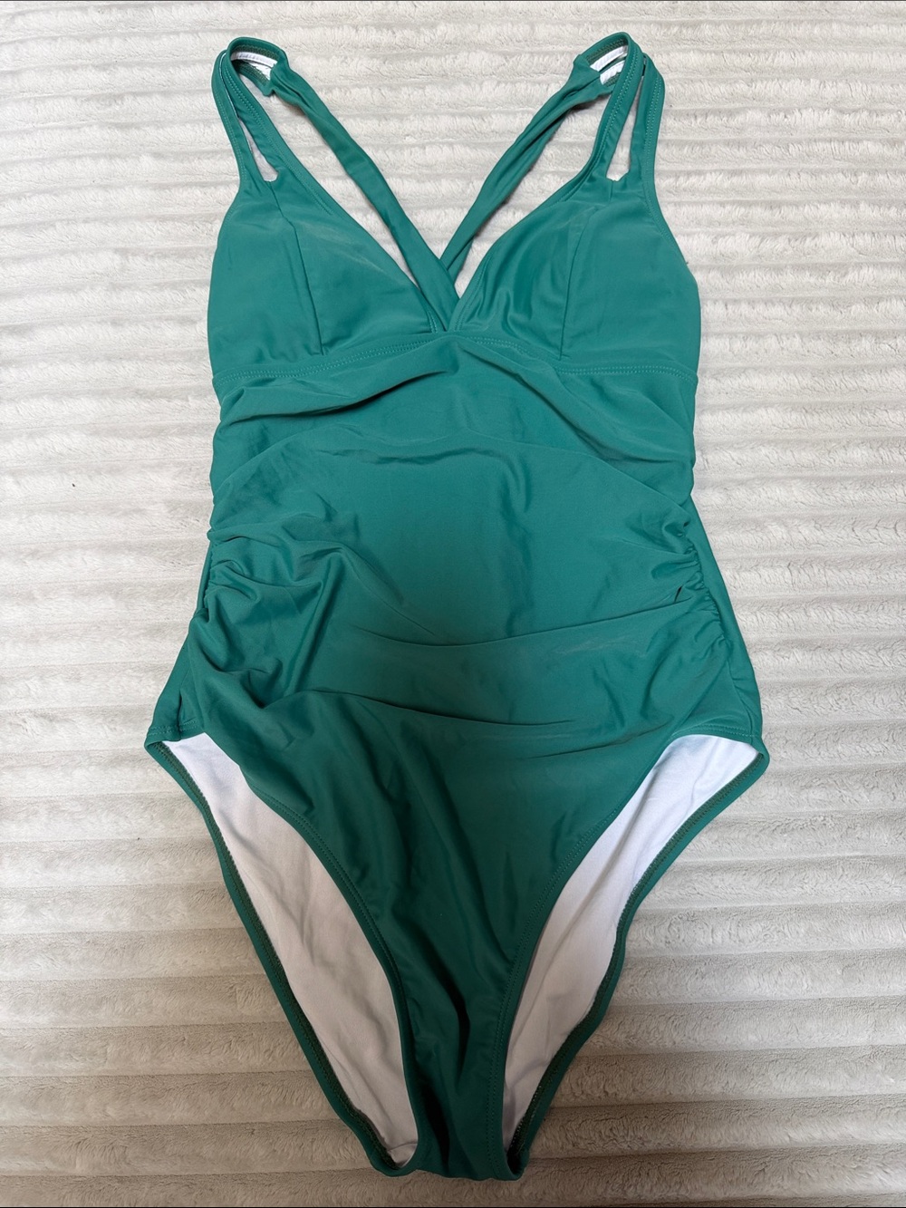 CUPSHE Green One-Piece Swimsuit with V-Neck Straps